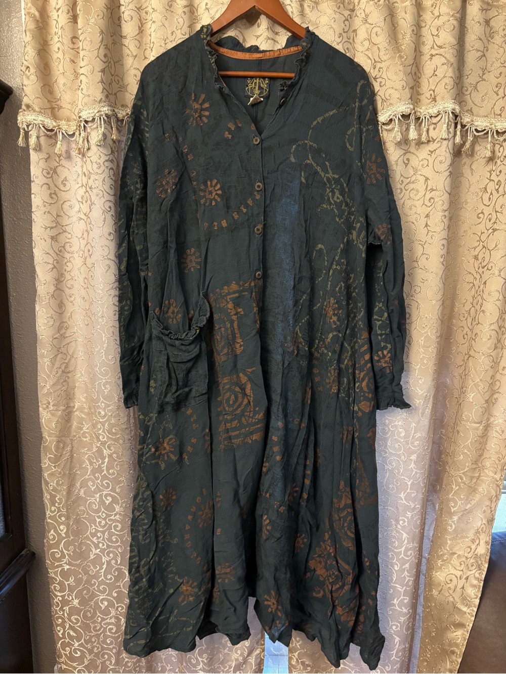 Vintage Visual Professional Art to Wear Dress